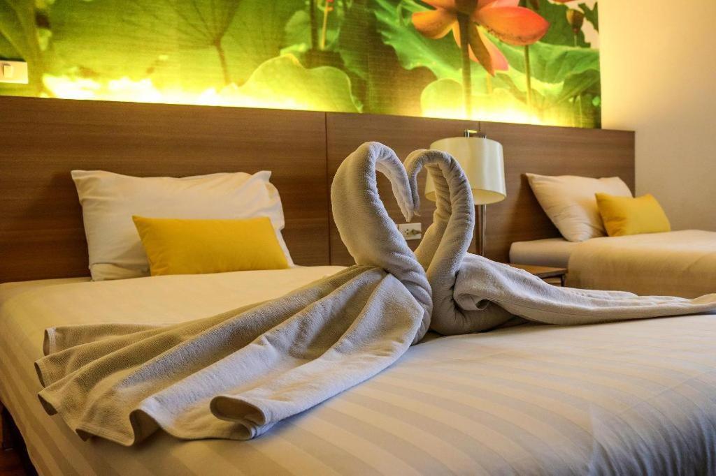 Dluxx Thammasat Hotel Pathum Thani Luaran gambar